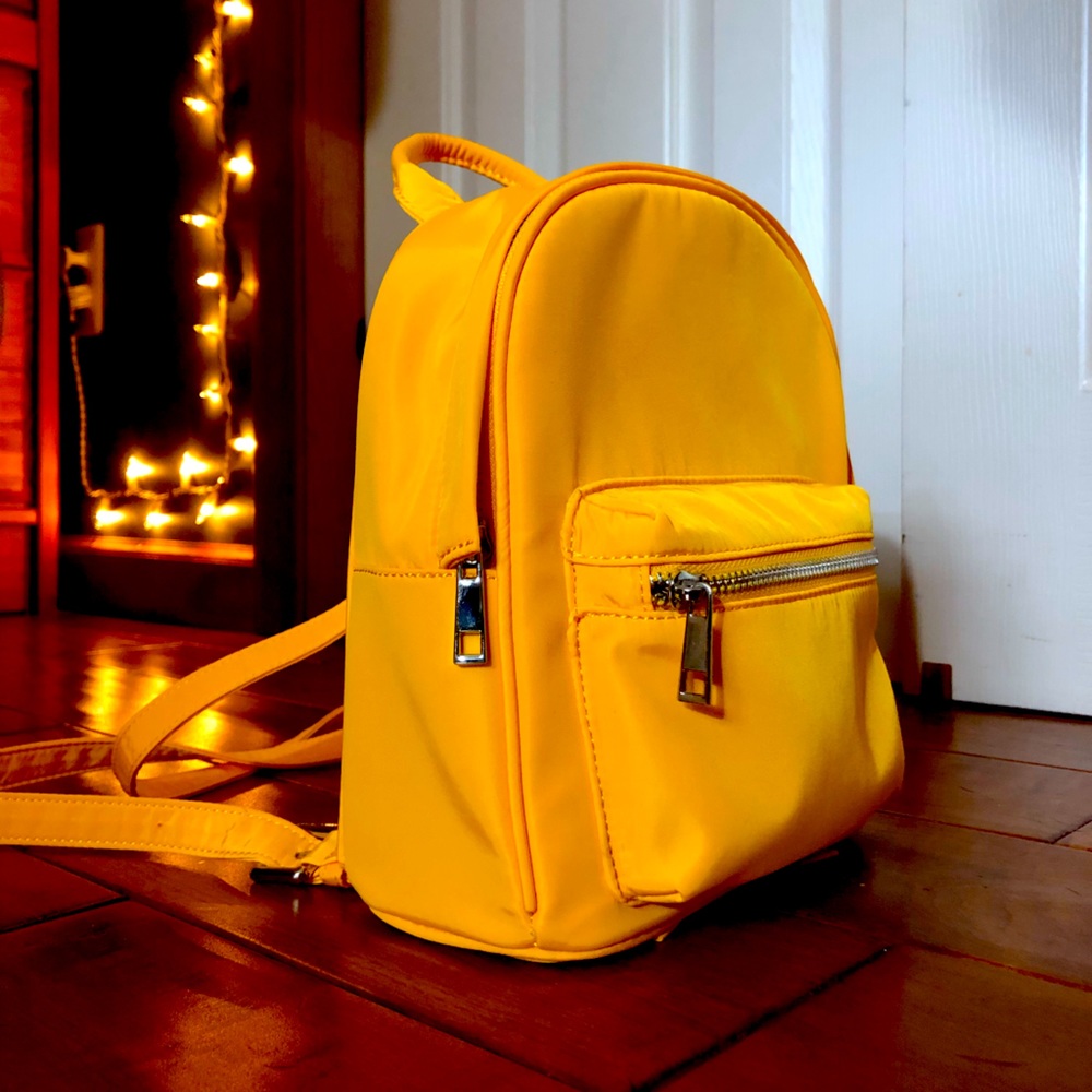 Mini yellow backpack (Forever 21)